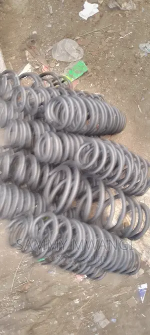 Nissan Tiida Coil Springs for Ground Clearance 