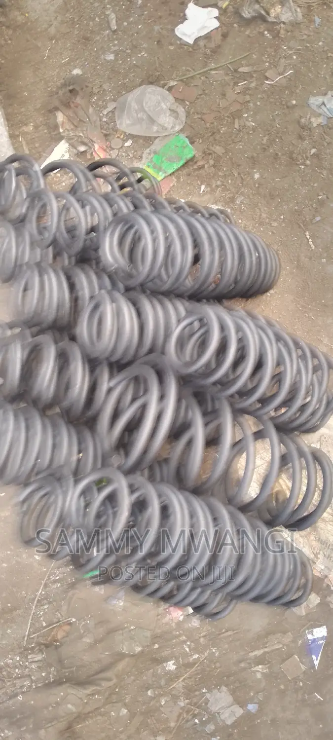 Nissan Tiida Coil Springs for Ground Clearance 