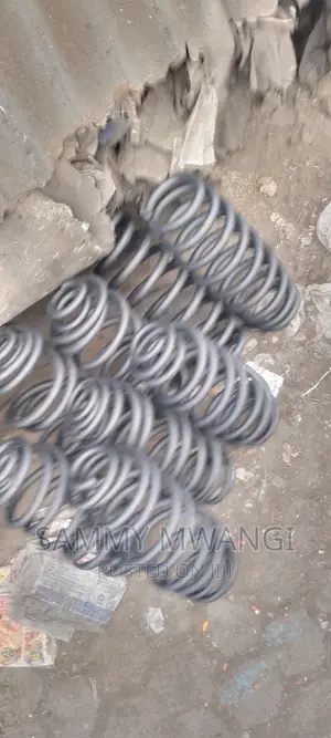 Mazda MPV Demio Axela Coil Springs for Ground Clearance 