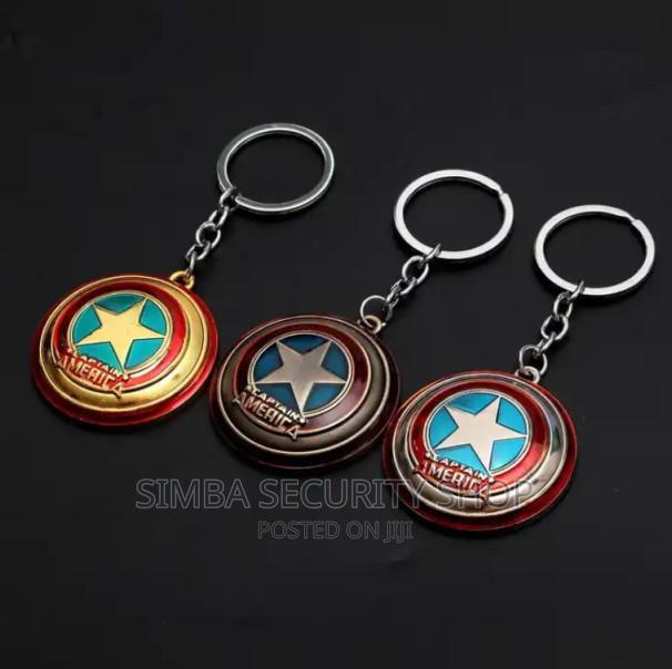 Captain America Shield Keychain Key Holder Metallic Marvel - thumbnail 3