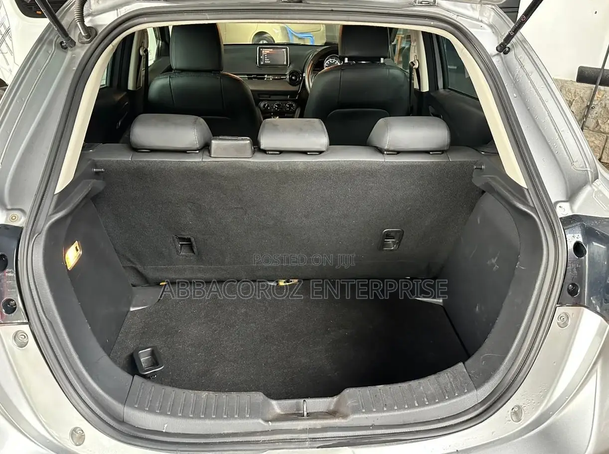 Mazda Demio 2015 Silver