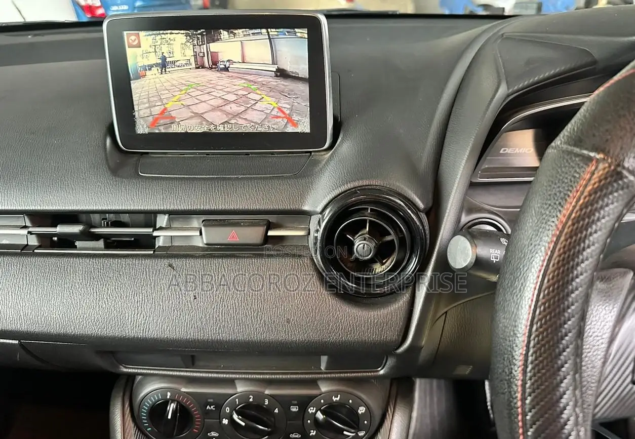 Mazda Demio 2015 Silver