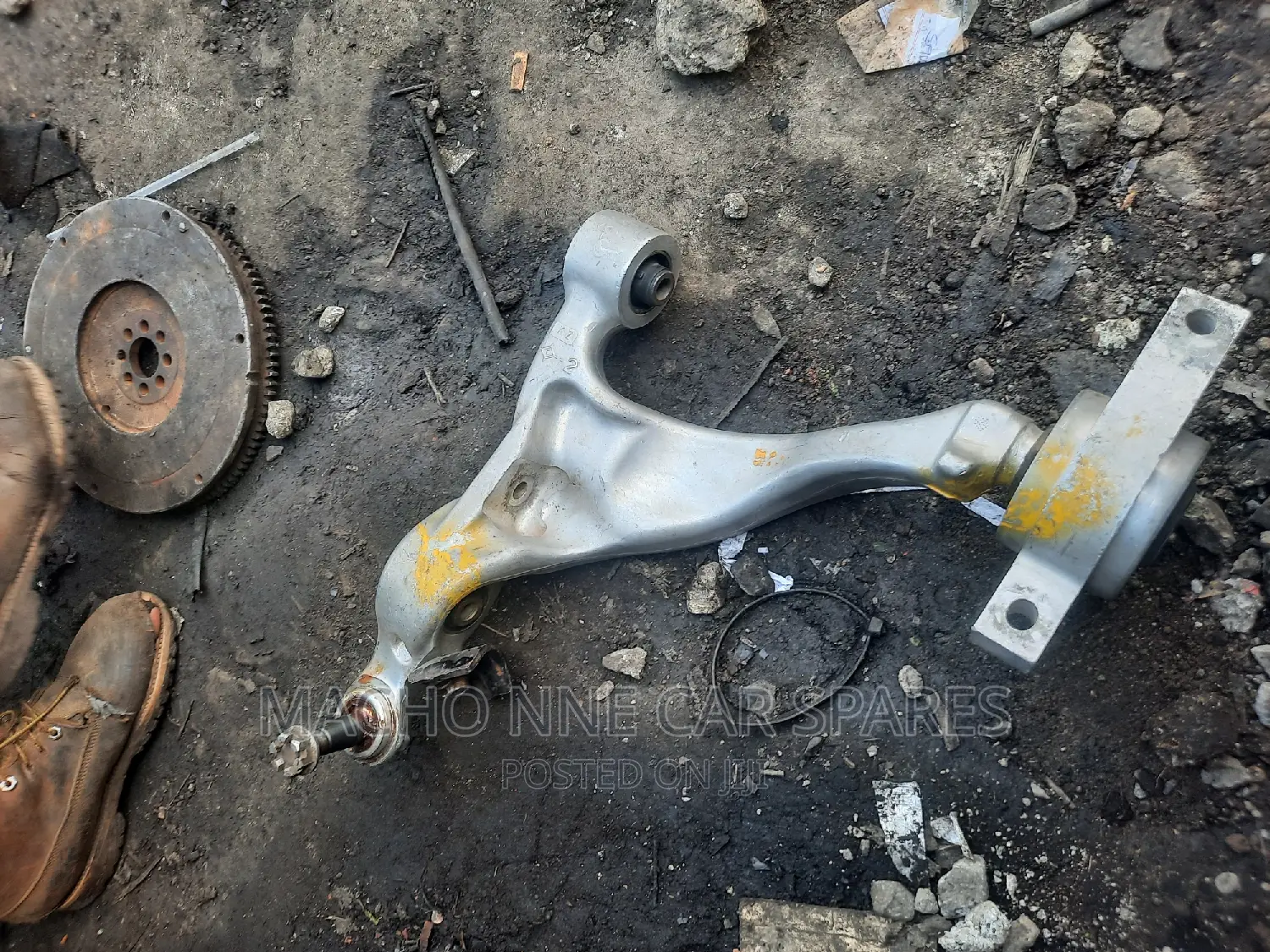 Nissan Fuga Lower Arm