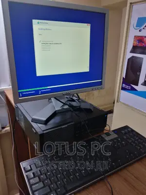 Desktop Computer Dell OptiPlex 9020 4GB Intel Core I5 HDD 500GB