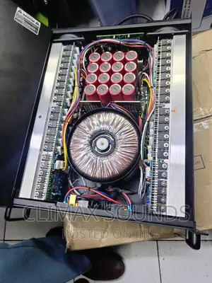 CA 38plus Power Amplifier
