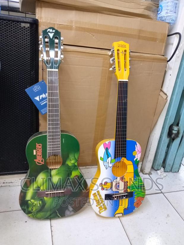 Acoustic Baby Guitar 7 Yrs Old Below - main view