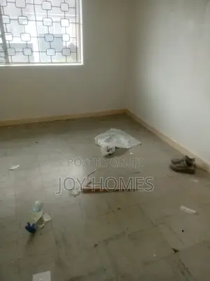 4bdrm Mansion in South B for rent
