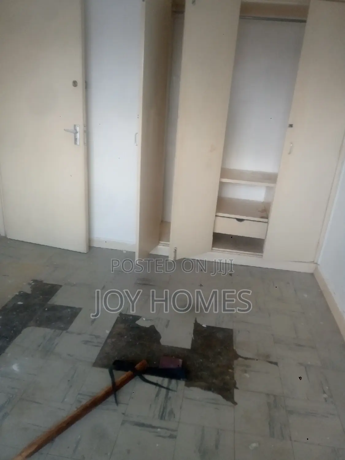 4bdrm Mansion in South B for rent