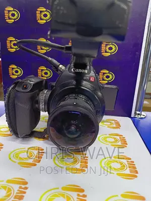 Canon C100 Cinema Camera With 128GB Card