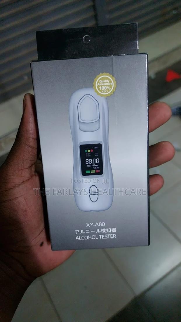 Alcohol Tester XY-A80. - main view