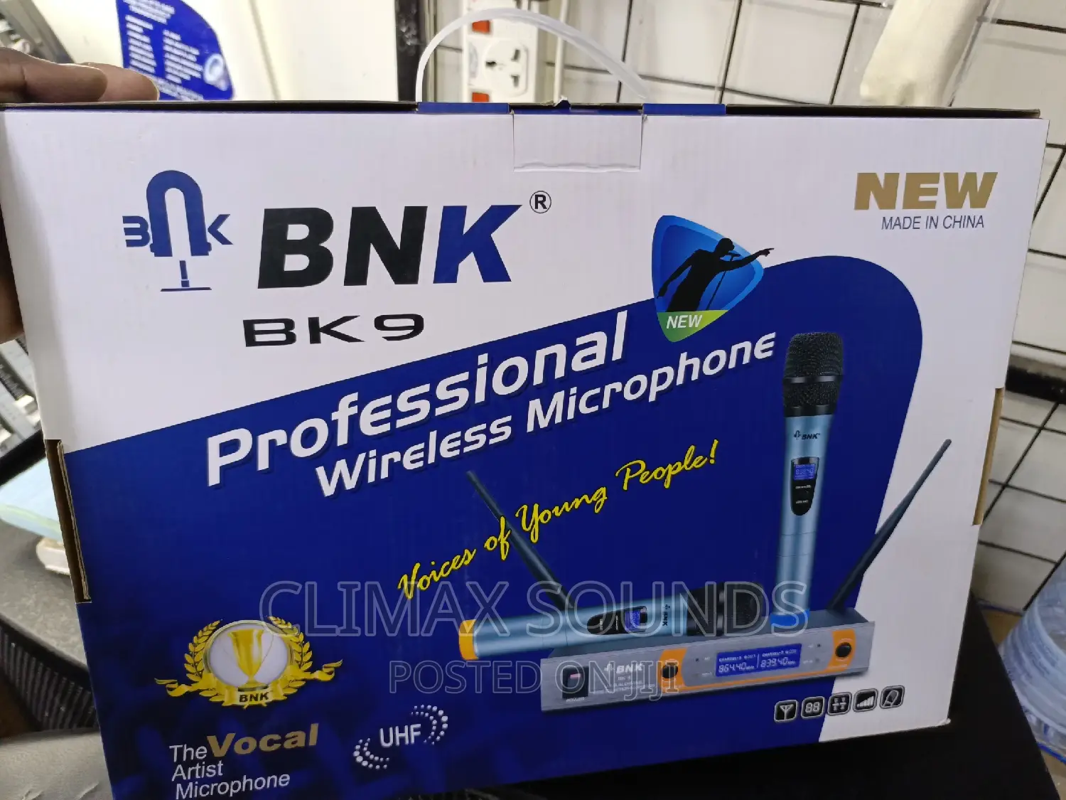 BNK Wireless Microphone Bk9