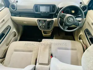Toyota Passo 2016 Off white