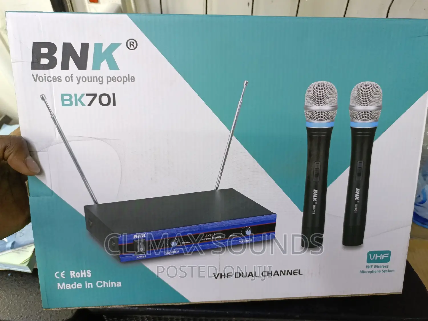 BNK 701 Wireless Microphone;