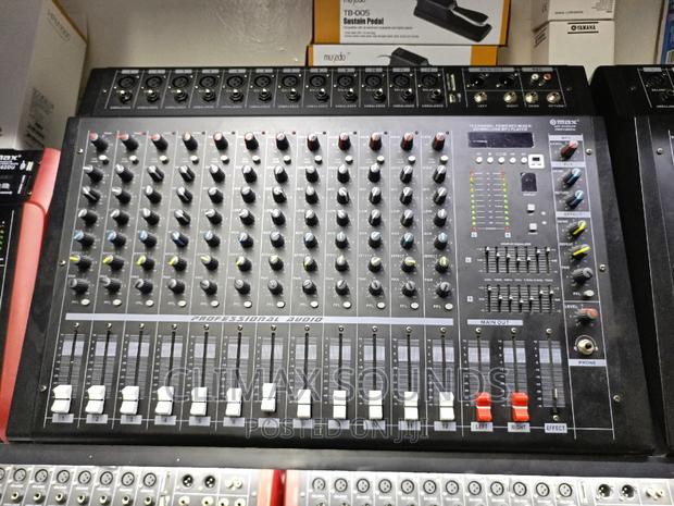 Powered Mixer 12 Channels, "