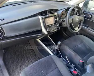 Toyota Corolla Fielder 2016 Gray