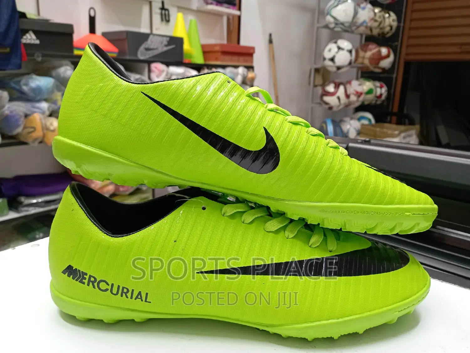 Nike Mercurial Football Trainers - Green