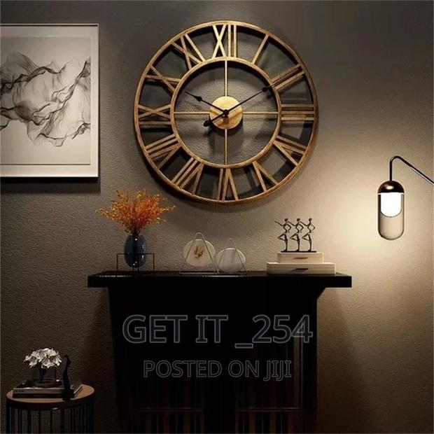 Antique Wall Clock*
Material - Metallic
Size :40cm
