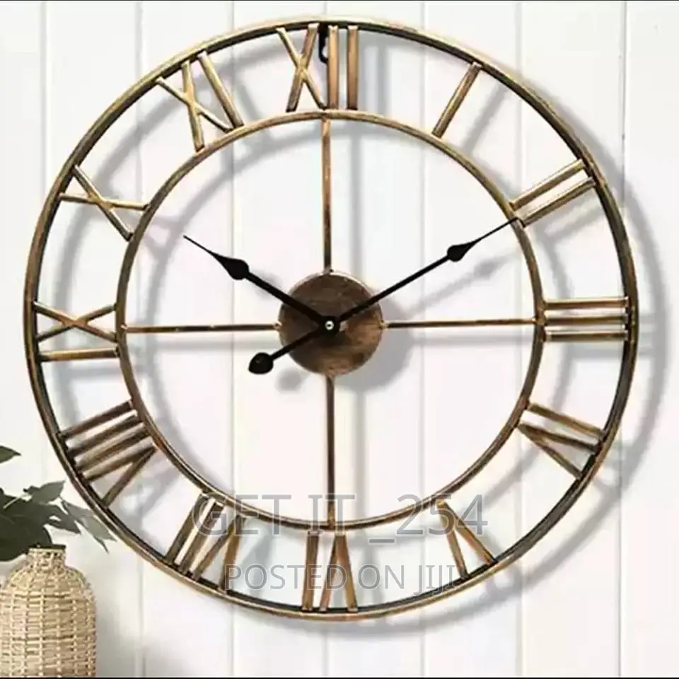 Antique Wall Clock*
Material - Metallic
Size :40cm
