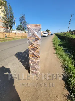 Pallet Shoe Rack- Strong and Stable Shoe Organizer. (#07)