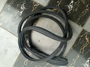 Mitsubishi Outlander Boot Rubber