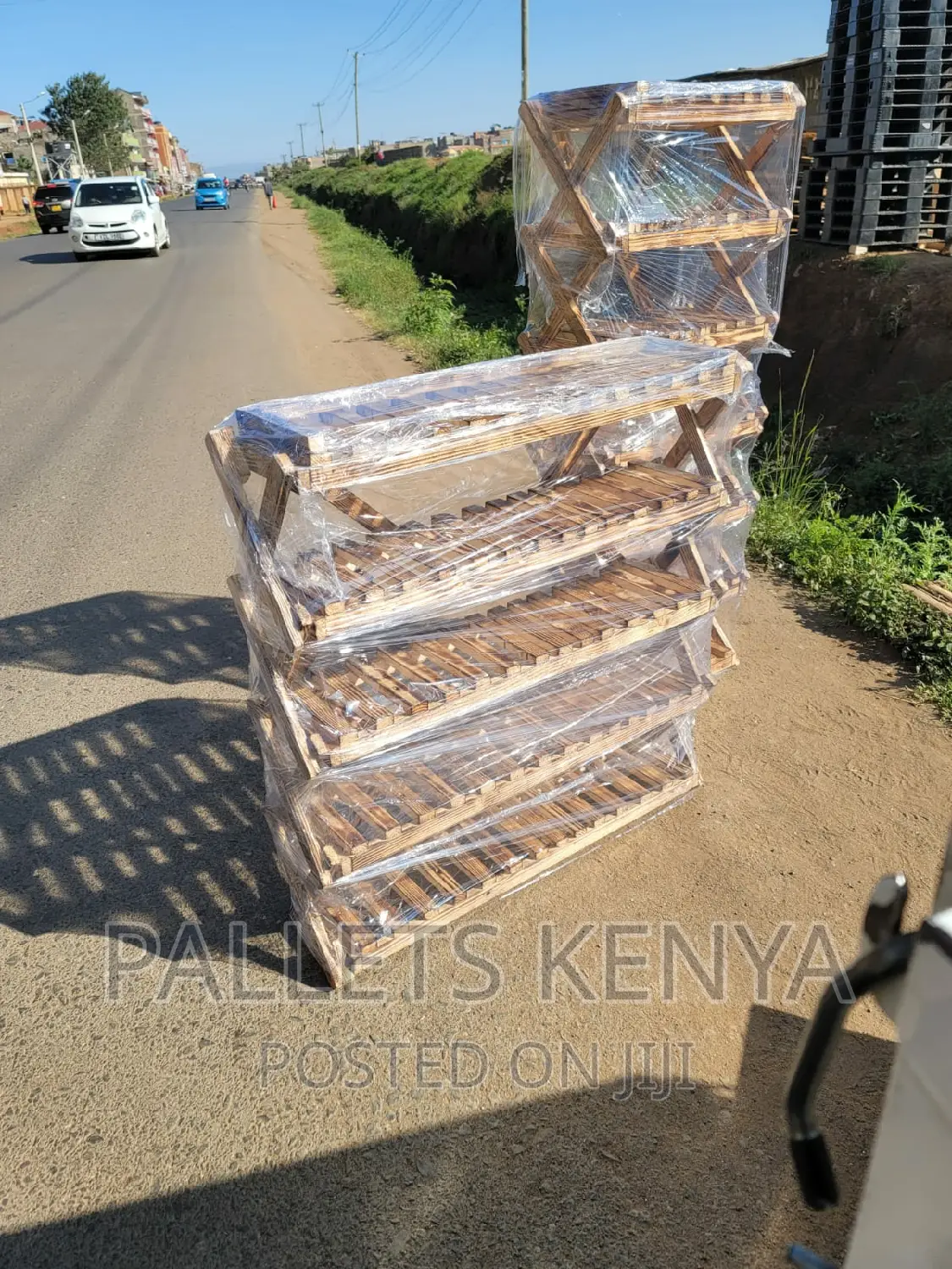 Pallet Shoe Rack- Strong and Stable Shoe Organizer. (#21)