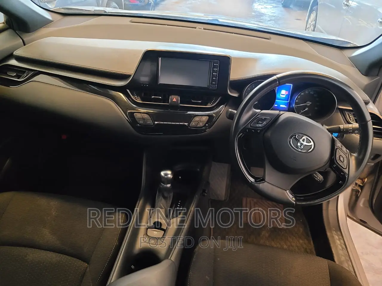 Toyota C-HR 2017 Gold