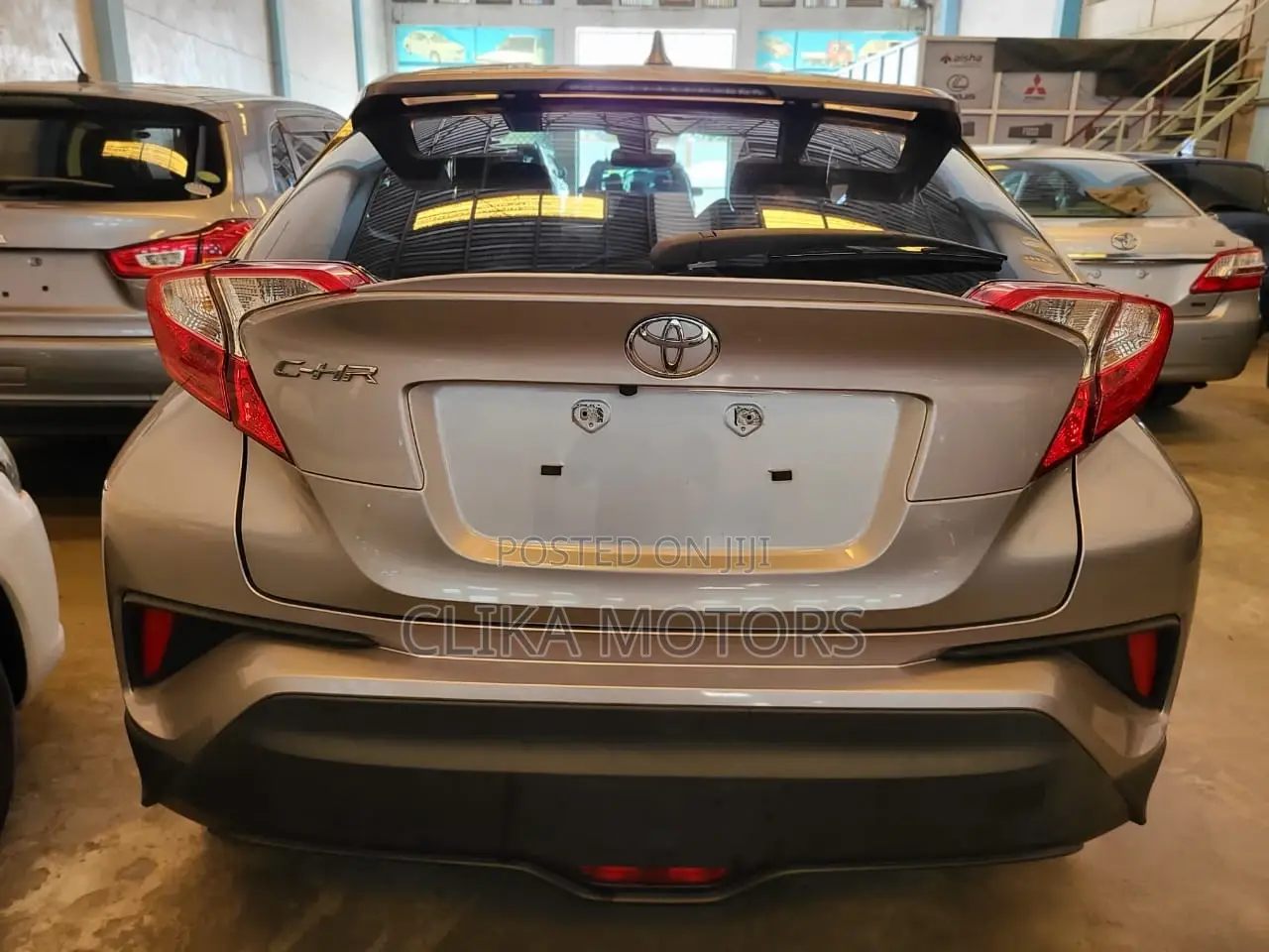 Toyota C-HR 2017 Gold