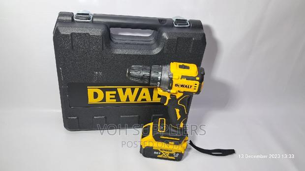 Dewalt 88V Cordless Hammer Drill - thumbnail 4