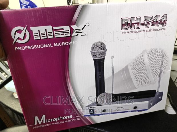 Dh744 Wireless Microphone