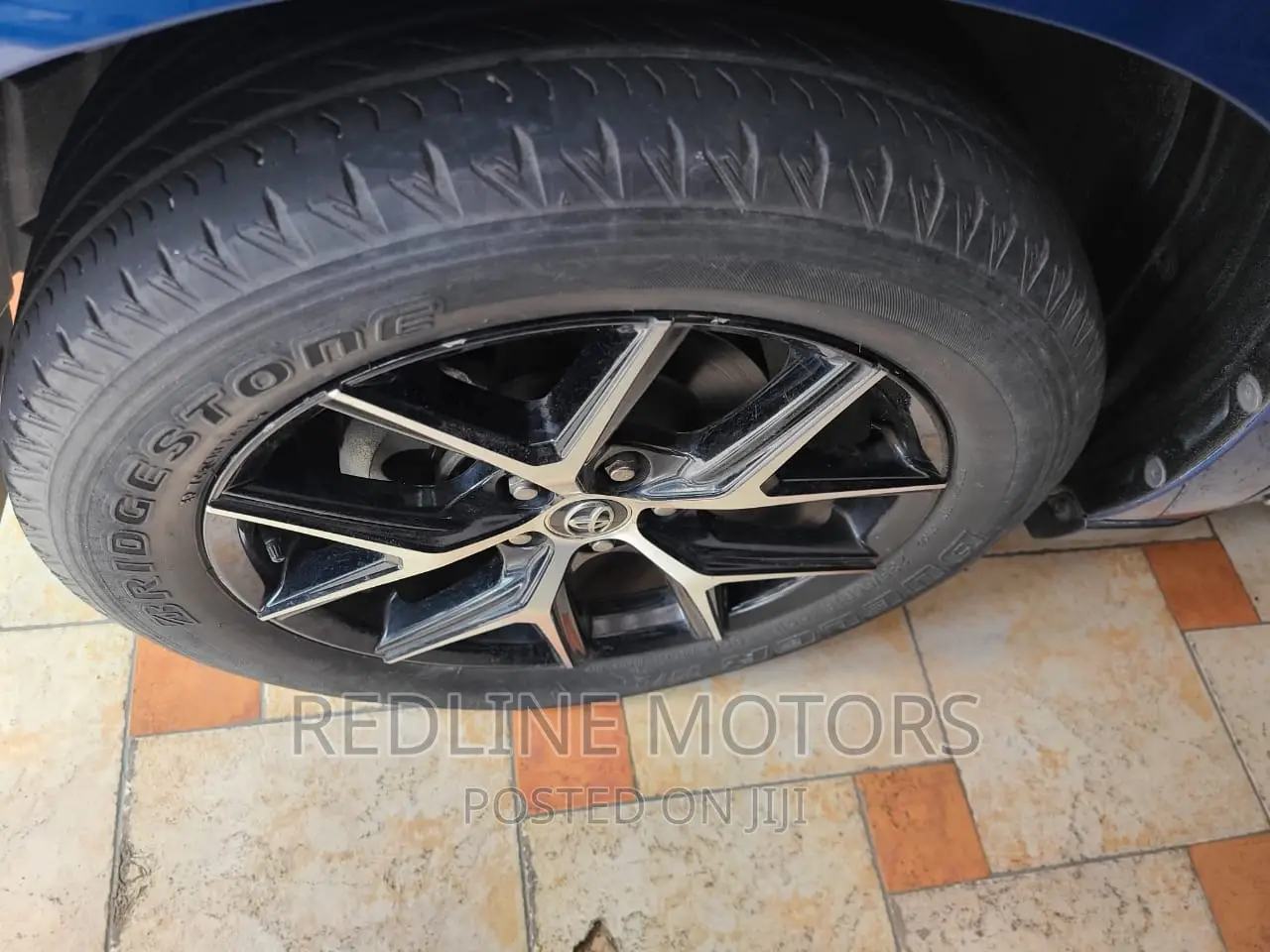 Toyota Harrier 2.0 2017 Blue