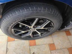 Toyota Harrier 2.0 2017 Blue