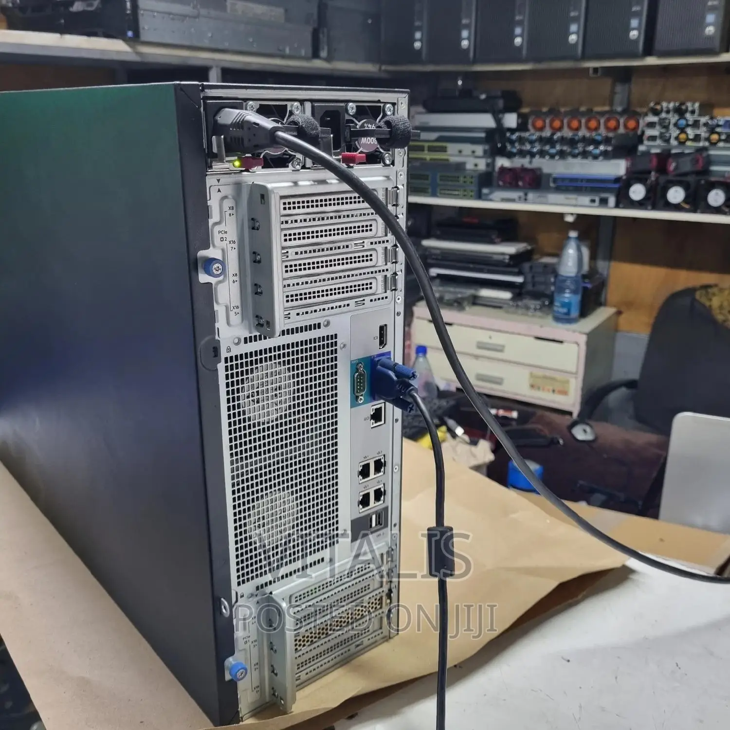 Server HP ProLiant ML 32GB Intel Xeon SSD 3T