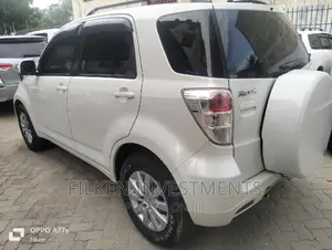 Toyota Rush 1.5 AWD 2014 White