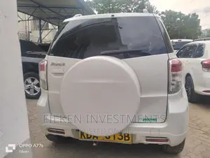 Toyota Rush 1.5 AWD 2014 White