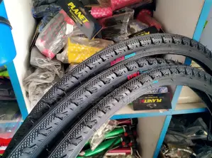 DSI 700X35C Black Bicycle Tyres