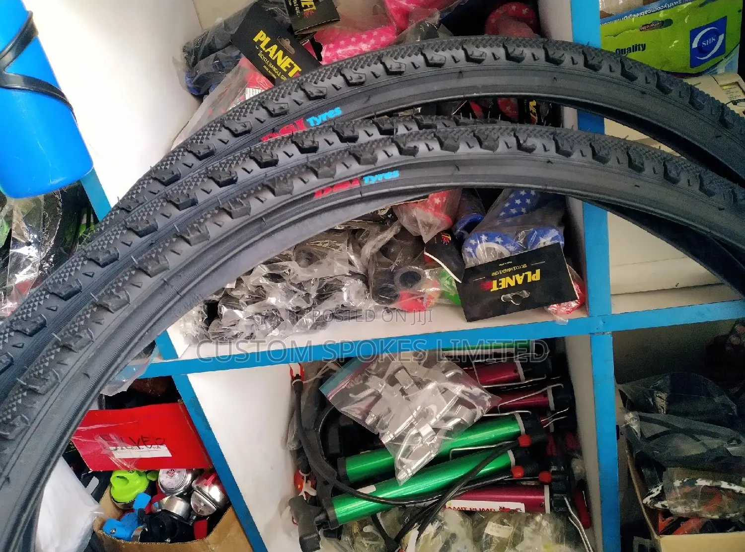 DSI 700X35C Black Bicycle Tyres
