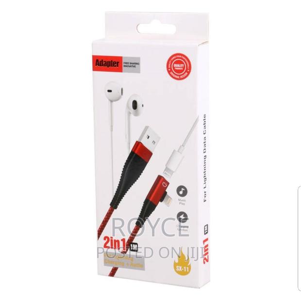 2 in 1 Adapter for Lightning Charging + Audio - thumbnail 2