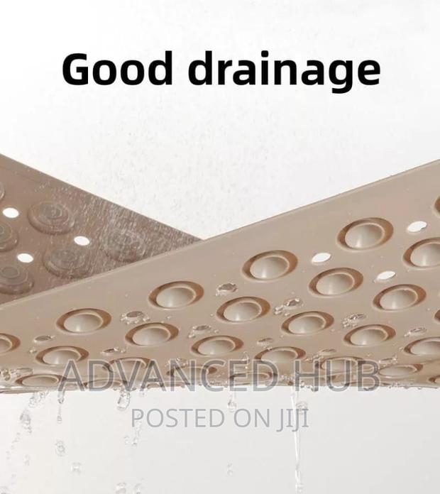 Bathroom Antislip Mat With Lazy Scrubber - thumbnail 7