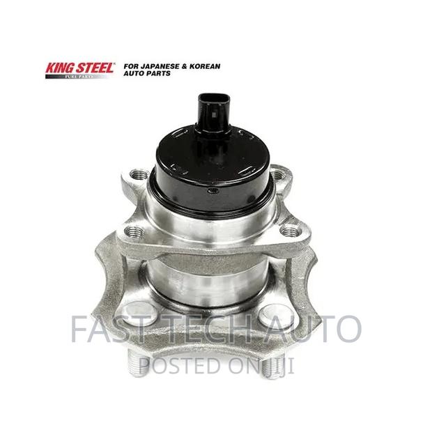 Toyota Vitz Jewella Rear Hub