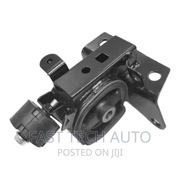 Toyota Belta Gear Box Mount