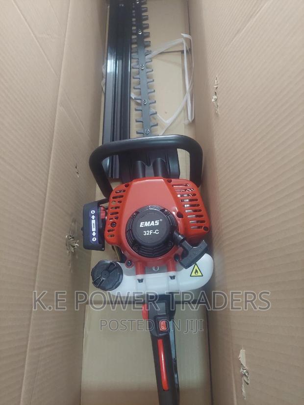 Fence Trimming Machine/ Hedge Trimmer - main view