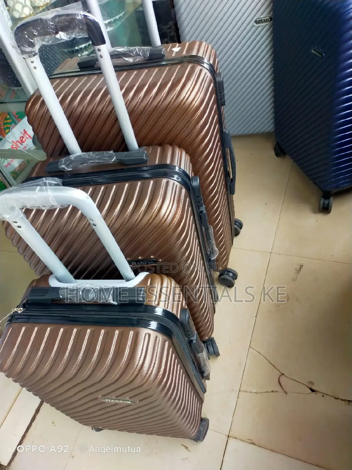 3 in 1 Plastic Suitcases Set -Different Colours