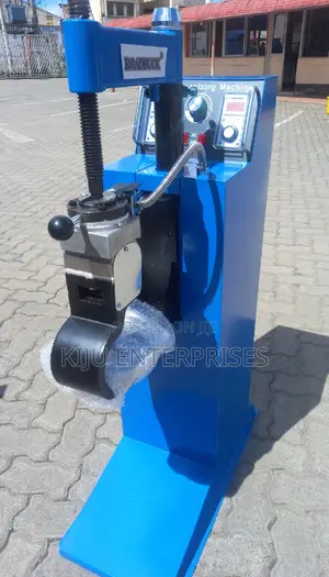 Tyre Vulcanizing Machine for Electric