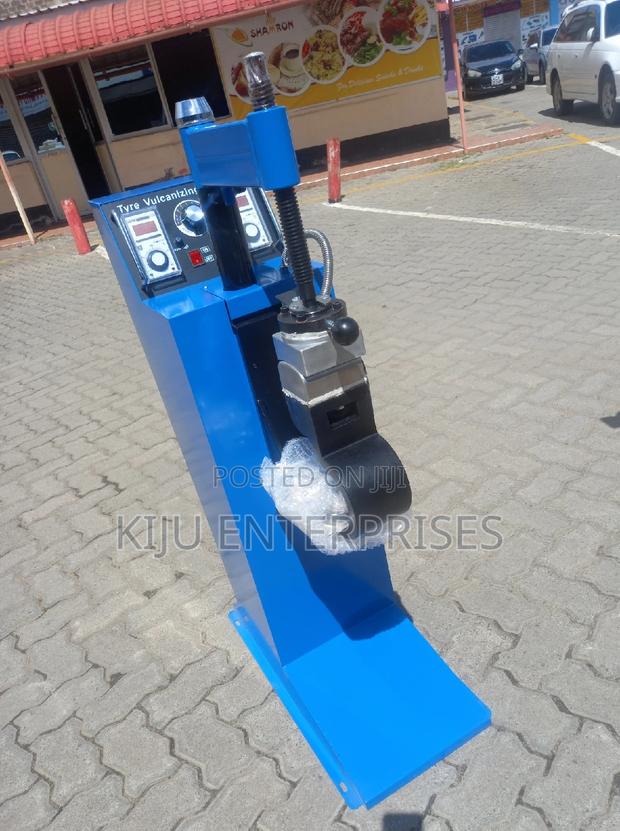 Tyre Vulcanizing Machine for Electric - thumbnail 3