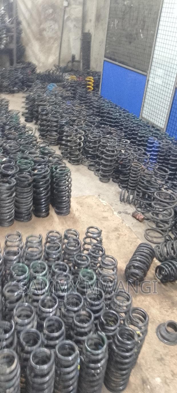 Volkswagen Jetta Coil Springs for Ground Clearance Japan 