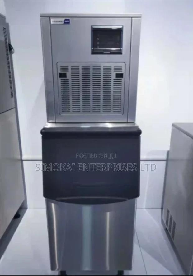 Flake Ice Machine 200kg/24hours - main view