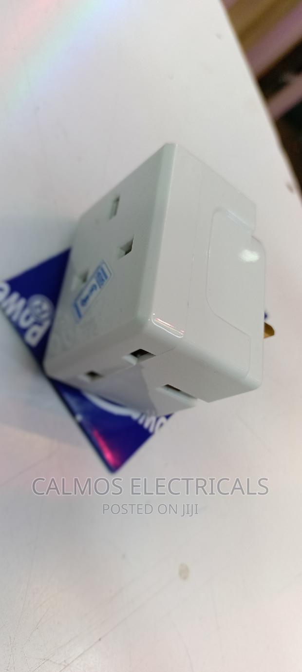 Travel Adaptor Plugs