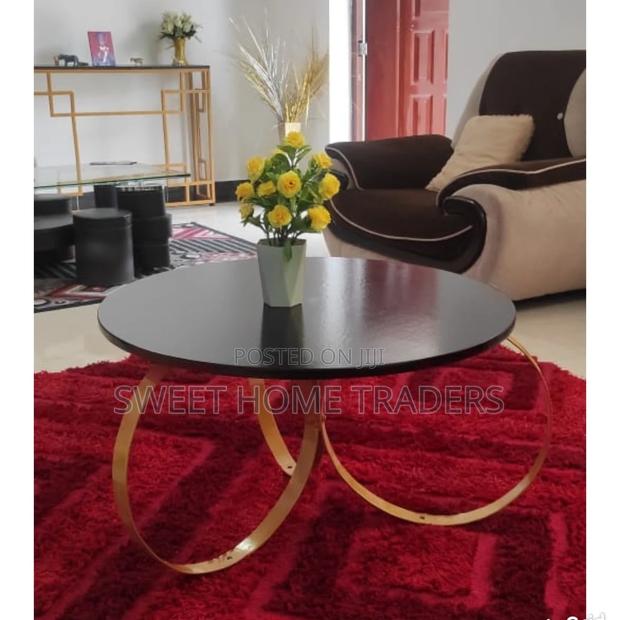 Nobel Round Coffee Table - main view