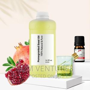 Pomegranate Seed Oil - thumbnail 2