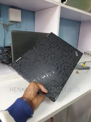 Laptop Lenovo Thinkpad X1 Yoga 8GB Intel Core I5 SSD 256GB